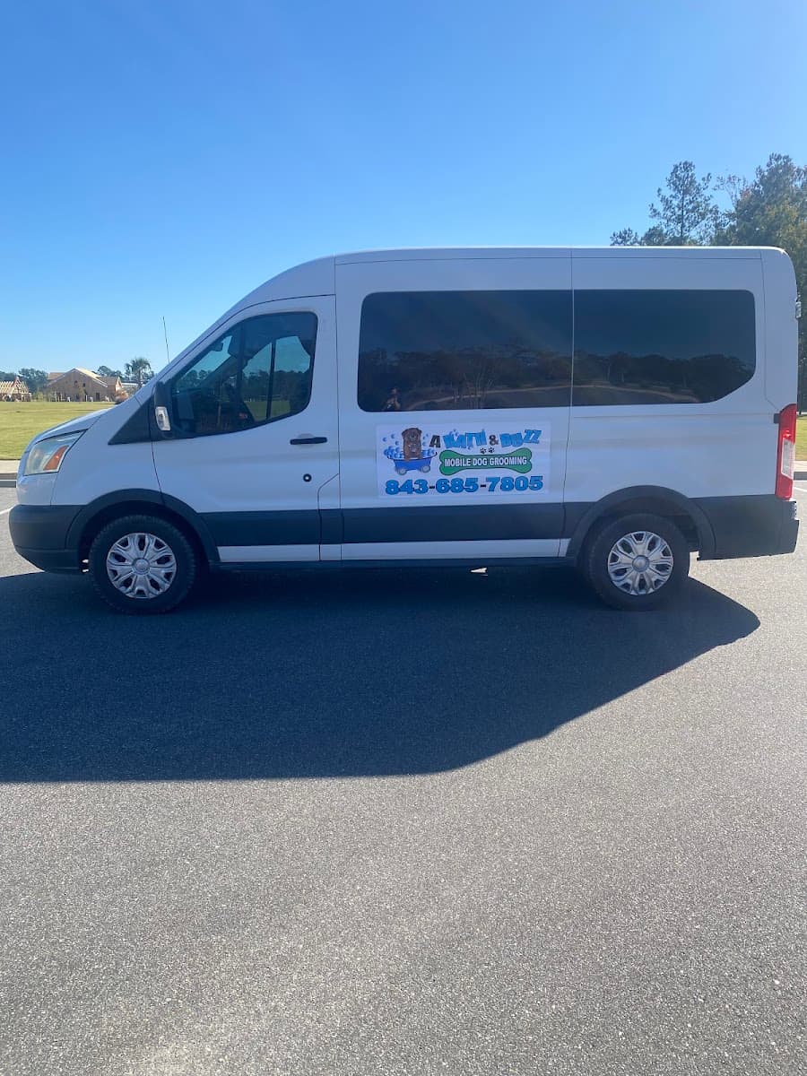 A Bath & Buzz Mobile Dog Grooming - Mobile dog grooming in Myrtle Beach, SC